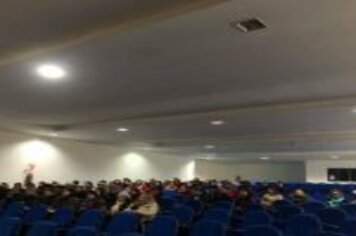 Foto - CURSO DE FORMAÇÃO DE PROFESSORES ESTÁ SENDO REALIZADO