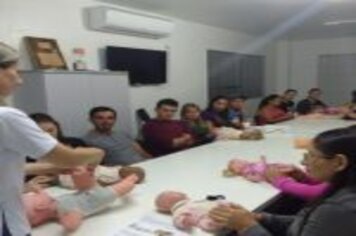 Foto - GRUPO DE GESTANTES SEGUE COM OS ENCONTROS