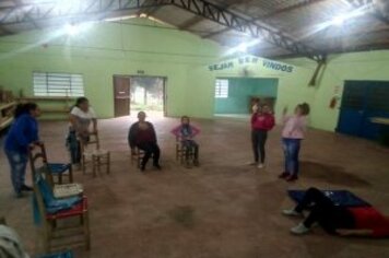 AULAS DE ALONGAMENTO SÃO REALIZADAS TAMBÉM NO INTERIOR