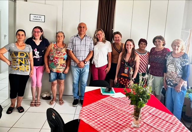 Iniciou hoje as rodas de conversa do CRAS