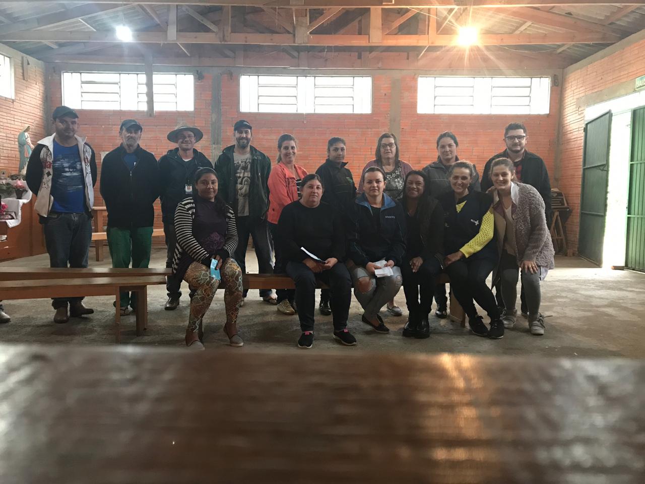 COMUNIDADE DE POSSE ARUZ RECEBE EQUIPE DA SAÚDE