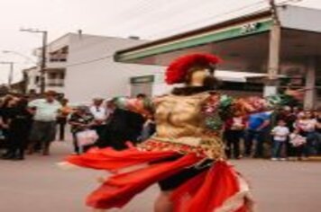 Foto - DESFILE CIVICO CULTURAL FICOU NA HISTÓRIA DOS 60 ANOS DO MUNICÍPIO