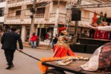 Foto - DESFILE CIVICO CULTURAL FICOU NA HISTÓRIA DOS 60 ANOS DO MUNICÍPIO