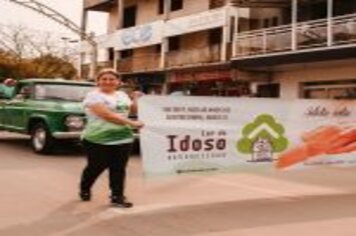Foto - DESFILE CIVICO CULTURAL FICOU NA HISTÓRIA DOS 60 ANOS DO MUNICÍPIO