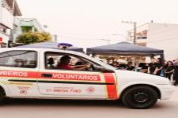 Foto - DESFILE CIVICO CULTURAL FICOU NA HISTÓRIA DOS 60 ANOS DO MUNICÍPIO
