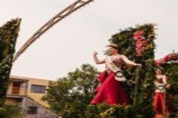 Foto - DESFILE CIVICO CULTURAL FICOU NA HISTÓRIA DOS 60 ANOS DO MUNICÍPIO