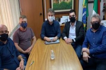 ‼COMITIVA ARVOREZINHENSE BUSCA RECURSOS E PARCERIAS PARA O MUNICÍPIO