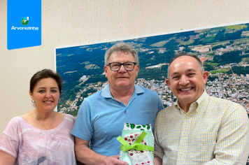 Deputado Federal Luciano Azevedo fortalece diálogo com Prefeito Jaime Borsatto em visita ao gabinete municipal.