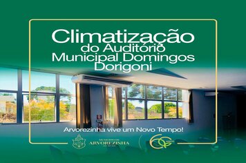 AR CONDICIONADO É INSTALADO NO AUDITÓRIO MUNICIPAL DOMINGOS DORIGONI