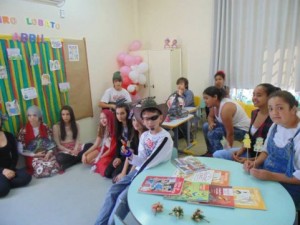 Dia do Índio e Dia do Livro foram comemorados com programação diferenciada