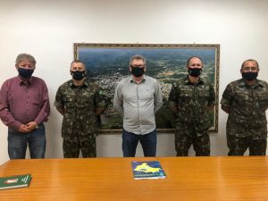 PREFEITO TOMA POSSE COMO PRESIDENTE DA JUNTA DO SERVIÇO MILITAR