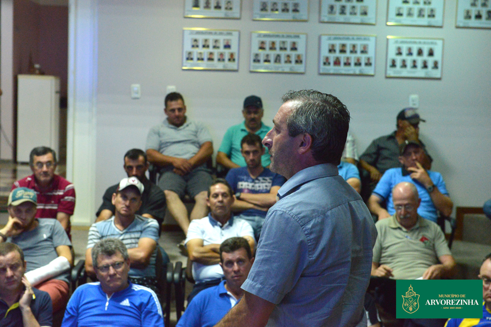 Prefeito da posse ao CMDR e Conselho Municipal do Meio Ambiente