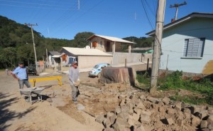 OPERAÇÃO RECOMPOSIÇÃO DE PAVIMENTO